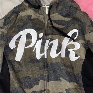 Camo print pink zip up hoodie